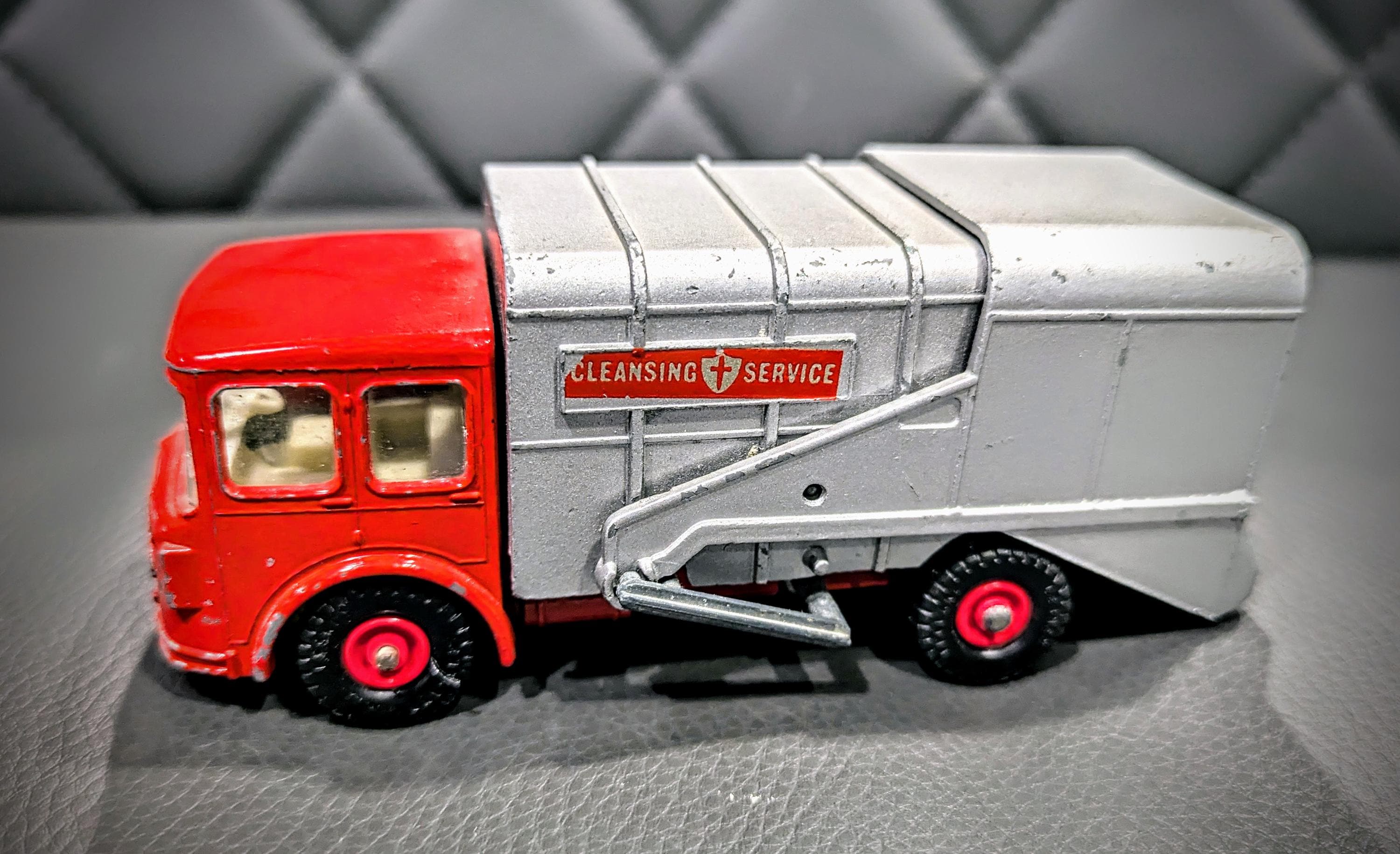 Matchbox king size - Etsy 日本