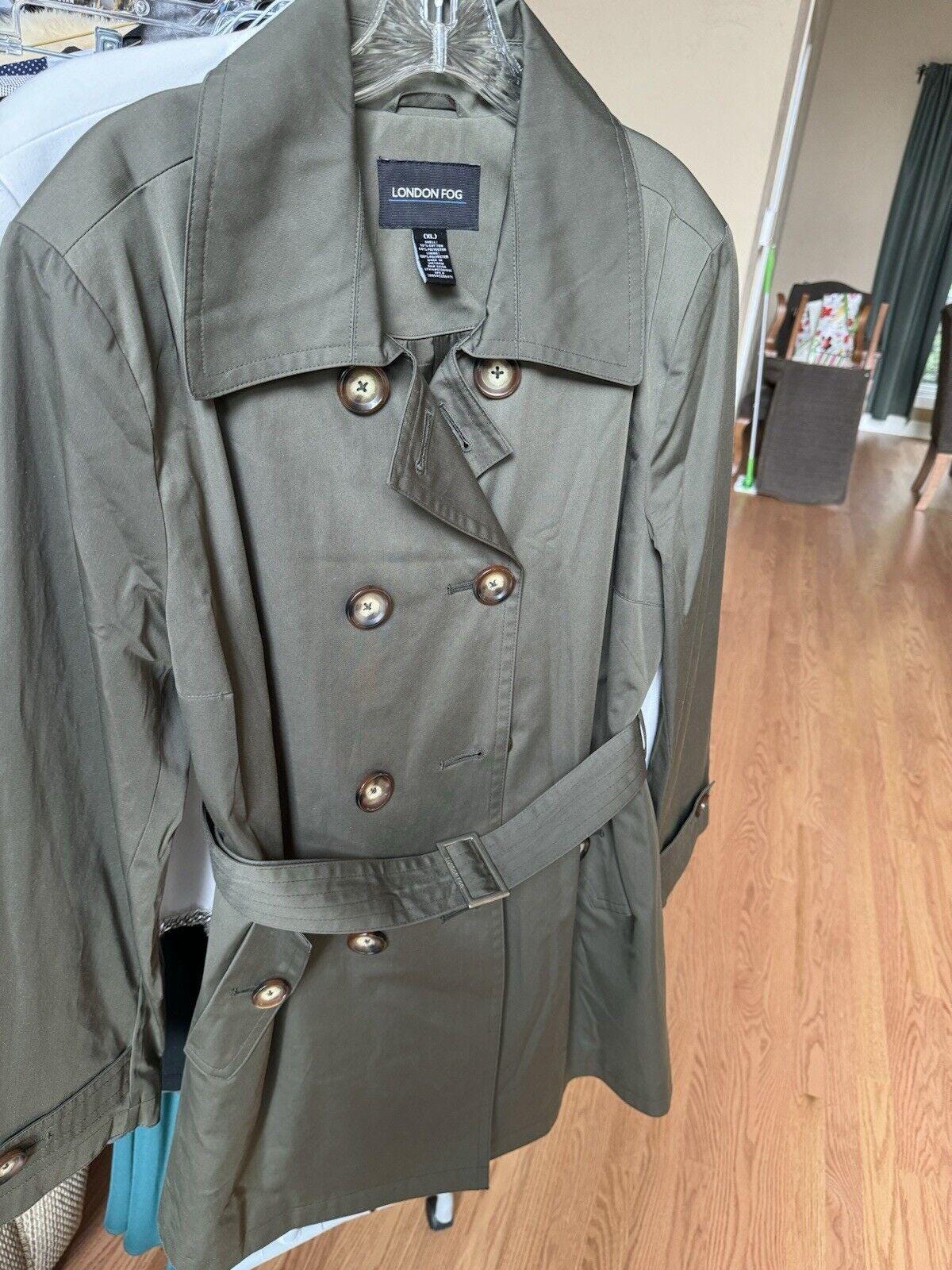 Vintage london fog trench coats - Etsy 日本