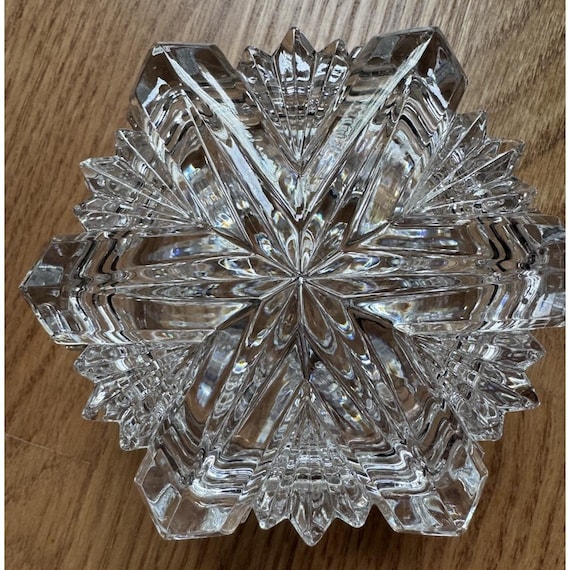 Vintage Mikasa Lead Crystal Snowflake Trinket Jewelry Box 4"