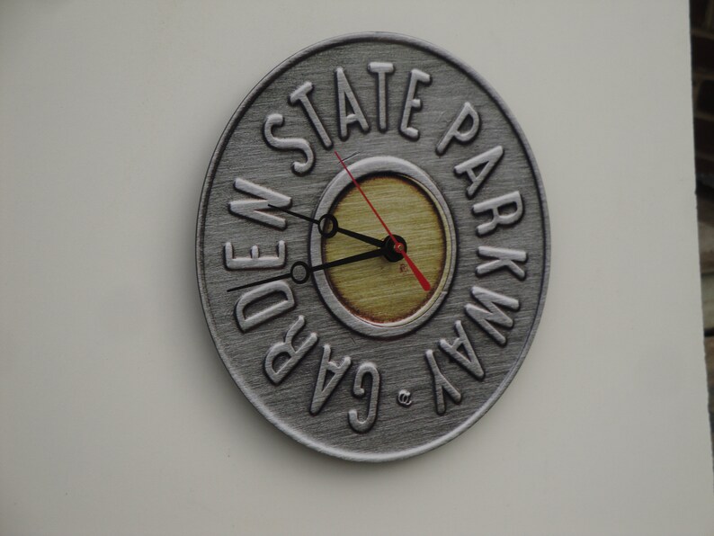 N.J. Garden State Parkway Token , Macro Print Art Clock 10 Vintage 78rpm Record,free SHIPPING