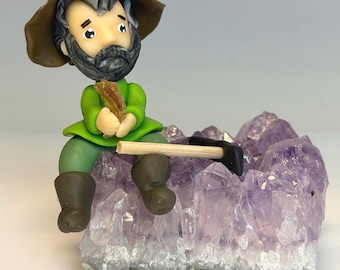 Fischerfigur aus rohem Amethystkristall | Statue | Humorvoll