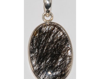 Tourmalinated Quartz Sterling Silver 925 Pendant Clear Stone with Black Color