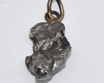Meteoriethanger: unieke hemelse sieraden