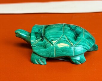 Geschnitzte Schildkröte aus Malachit | Grüne Kristallstein-Edelsteinfigur
