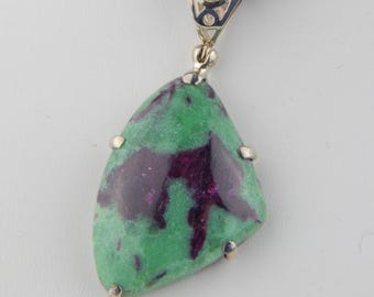 Ruby in Zoisite/Fuchsite Pendant in Sterling Silver 925 Crystal Jewelry Red Green