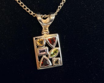 Anhänger aus Sterlingsilber mit mehrfarbigen Steinen: Citrin, Peridot, Granat, Amethyst 925