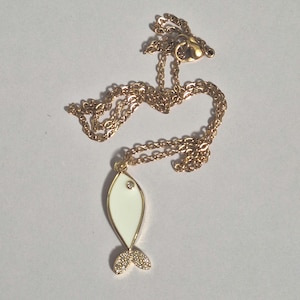stainless steel necklace with white fish pendant