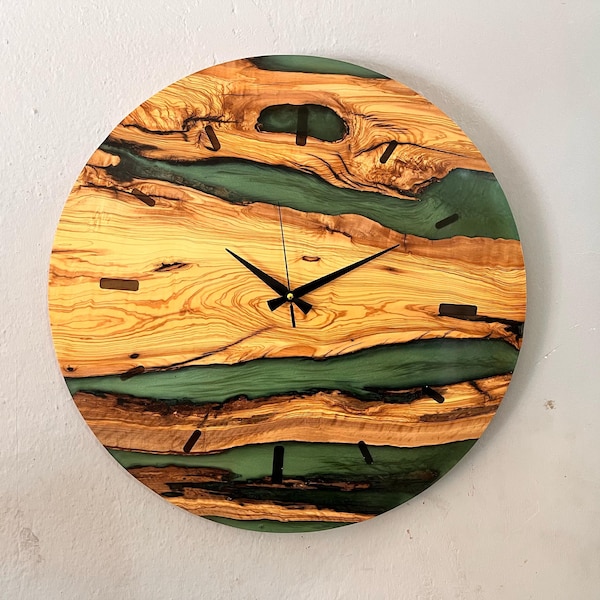Handmade Large Olive Wood & Metallic Green Epoxy Wall Clock – Silent Quartz