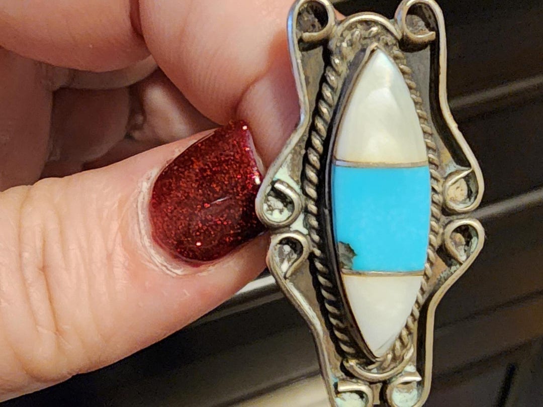 Vintage Southwestern Sterling Silver Turquoise and Mother of Pearl Ring ...