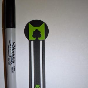 Warrior Cats Clan-Inspired Bookmarks - Personalizable Gifts & Party Favors Sky (Lime Green)