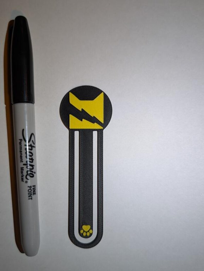 Warrior Cats Clan-Inspired Bookmarks - Personalizable Gifts & Party Favors Thunder (Yellow)