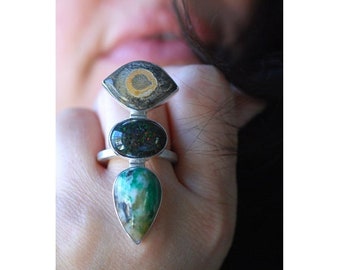 Dollybird Drittes Auge Talisman Smaragd Ring