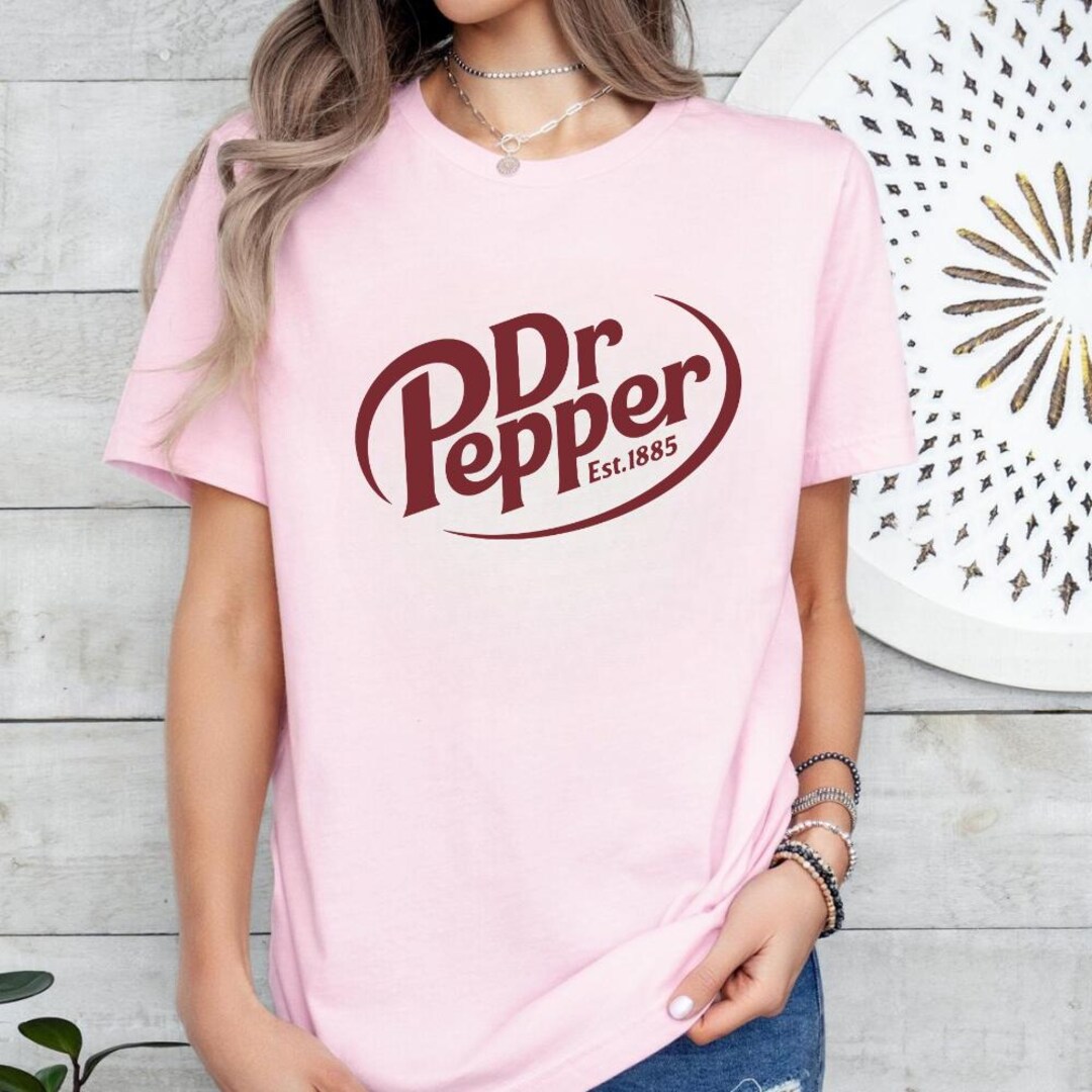 Dr Pepper Men's Est. 1885 Distressed Graphic T-Shirt – Red, Size Large – NWT
