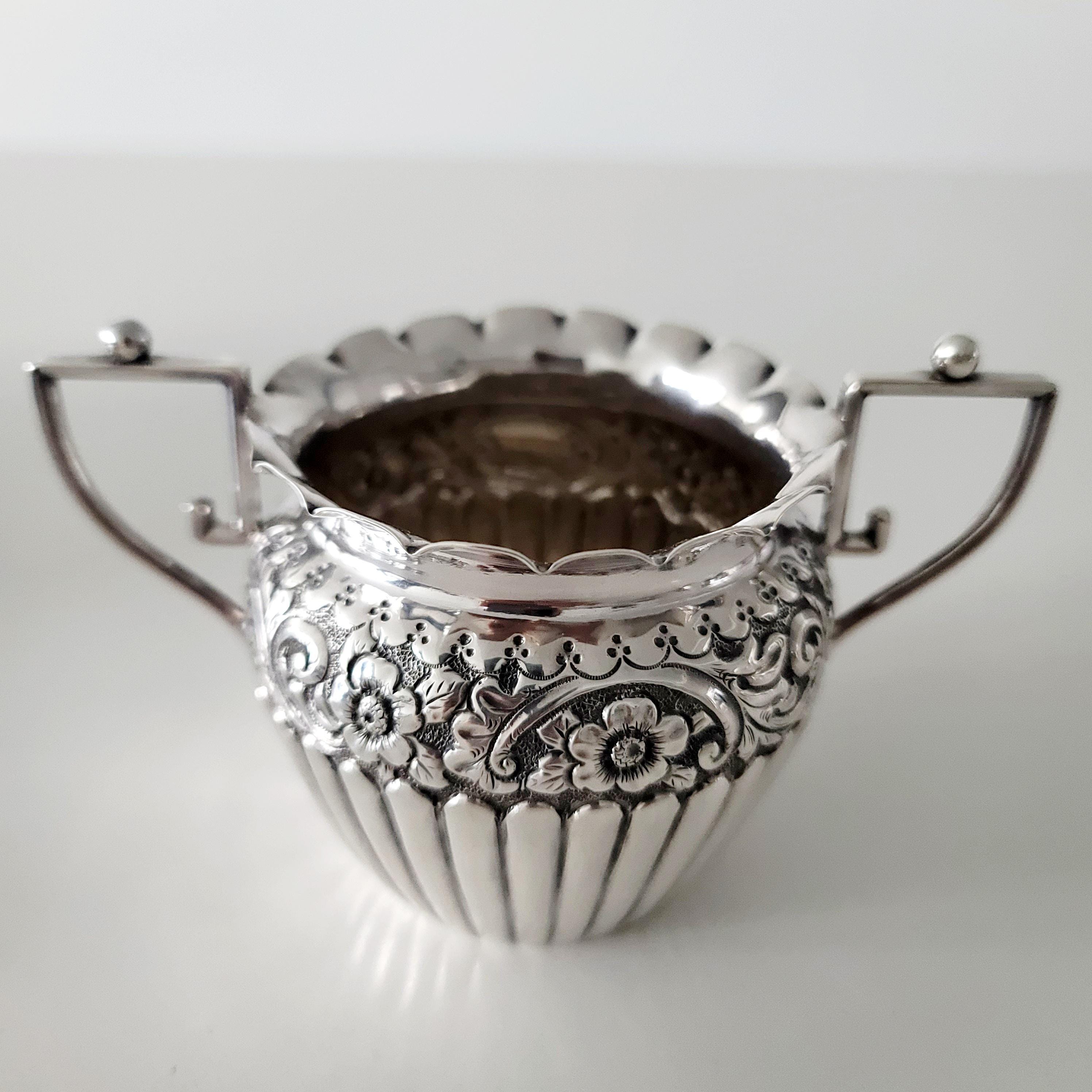 ライブ写真「8」 Antique Sterling Silver Sugar Bowl: Edwardian Repoussé Floral