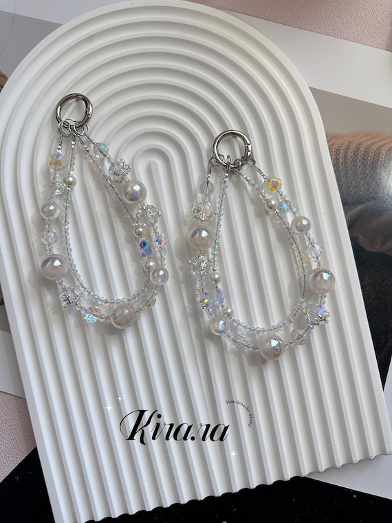 虹色チェコビーズのチャーム ハンドメイドアクセサリーパーツ チェコ