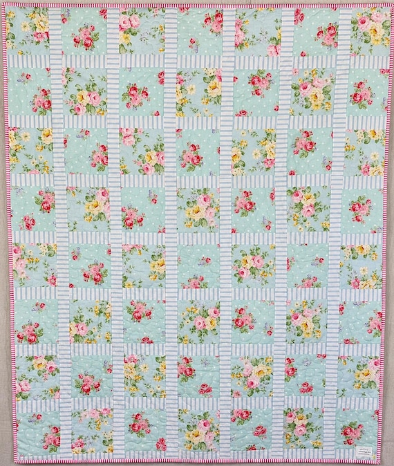 Shabby Chic Floral Throw, Cottagecore Lap Quilt, Mint Green Pink Rose, Handmade Farmhouse Blanket, 45 x 60