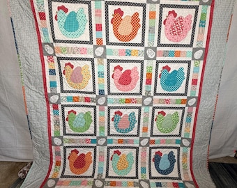 Edredón de gallinas de 64 x 82 pulgadas / Edredón rústico hecho a mano / Edredón de gallinas colorido / Manta grande o edredón individual / Ropa de cama estilo casa de campo