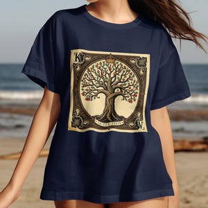 Maglietta vintage con albero della vita, maglietta retrò con carte da gioco e tarocchi, maglietta artistica con illustrazione della natura, maglietta con albero mistico spirituale, amante della natura