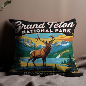 Grand Teton National Park Kissen, Elevation of Wonder Deer Scene, Malerisches Dekokissen der Natur, Rustikale Wohnkultur, Wildtierkissen