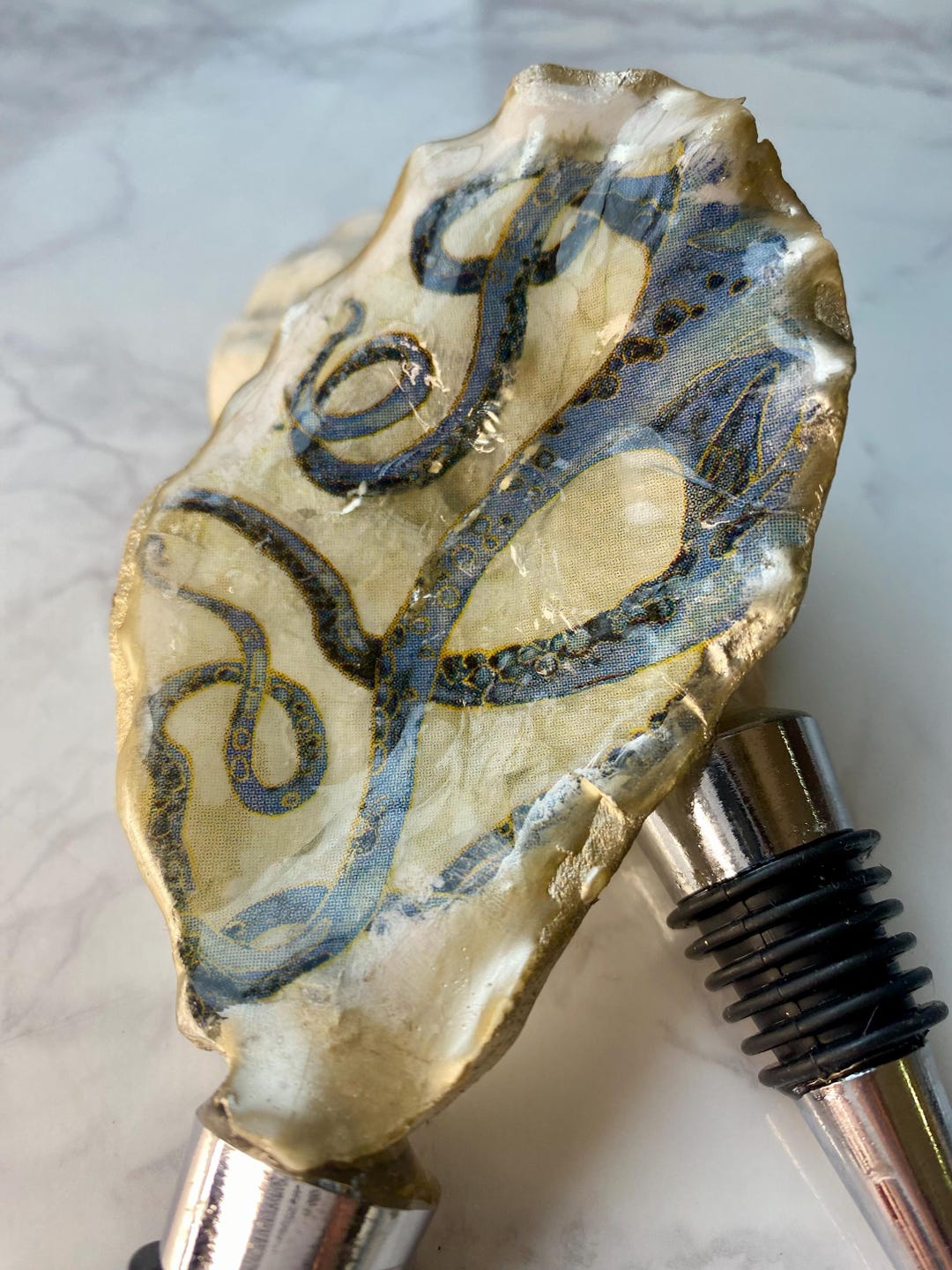 Oyster Shell Wine Stopper, Coastal Beach Decor, Nautical Barware Gift ...