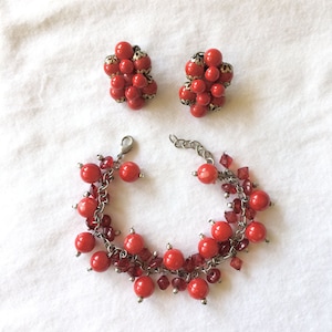 Berry earrings, vintage earrings, red earrings, orange earrings, clip on earrings, clipon earrings, earring and bracelet set, funky bracelet