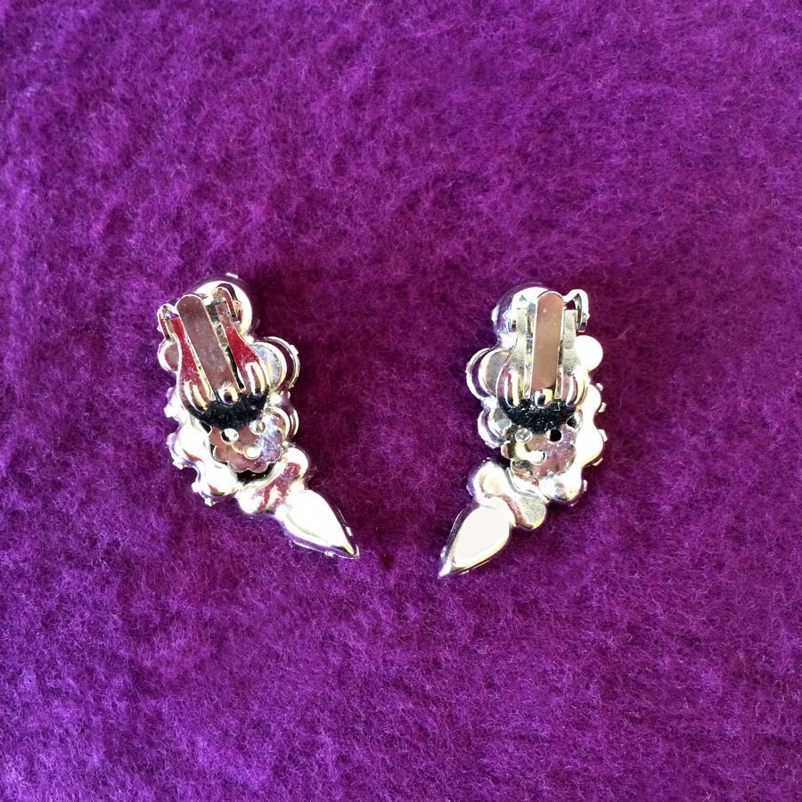 Vintage Clip on Earrings, Rhinestone Earrings, Prom Earrings, Crystal