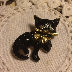 Vintage Black and Gold Kitten Cat Pin Brooch