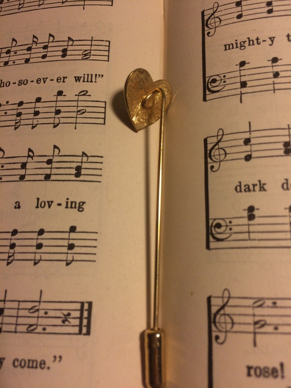 Vintage Golden Heart Pin Brooch - image 2