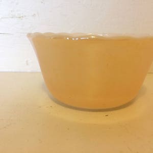 Ciotola da dessert vintage Fire King Peach n. 424