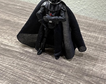 Figura de acción de juguete de Star Wars de Darth Vader de 2005
