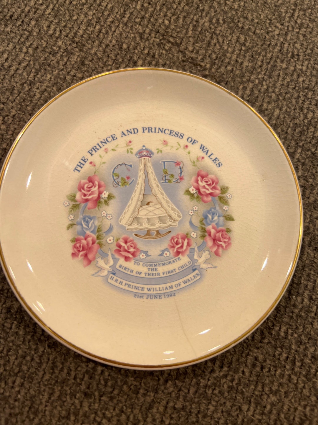 希少品】ロイヤルウースター☆ウィリアム王子お誕生記念☆C/S ウィリアム王子記念飾り皿　1982年