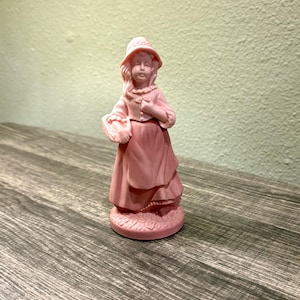 avon little pink dress perfume Little Pink Dress Perfume by Avon