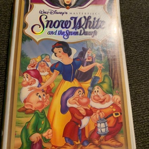 Disney Snow White and the Seven Dwarfs VHS VCR Videotape
