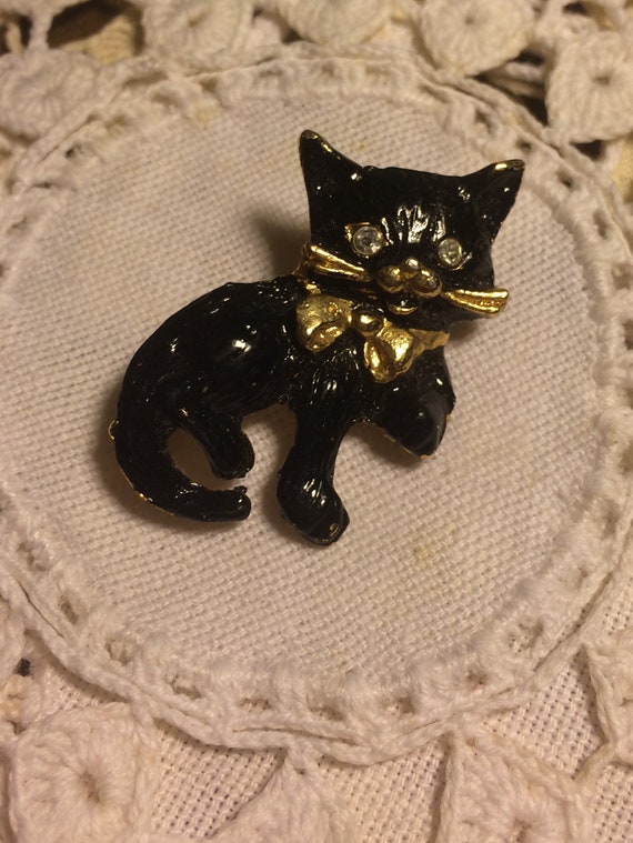 Vintage Black and Gold Kitten Cat Pin Brooch