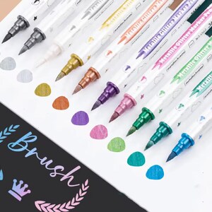 10 Stück Metallic Glitter Dual Tip Marker - Feine Pinselstifte für DIY, Journaling, Cardmaking