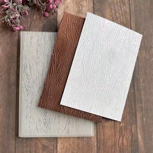 3D Wood Grain Embossing Folder for Card Making, Scrapbooking (16x11.5cm)