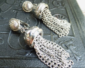 Vintage Silver Tassel Earrings, Antique Silver Metal drop Earrings, Mid Century Mod, Multi Chain Earrings, Costume Jewelry, Old Hollywood