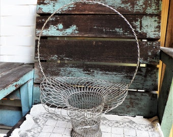 Vintage French Wire Basket Rustic Farmhouse Egg Flower Basket Silver Large Handle French Country Wedding Decor Shabby Chic Decor Wired Metal