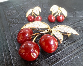 Vintage Joan Rivers Cherry Brooch and Earring Set, Red Cherries Set, Crystal Rhinestone Encrusted Leaves, Kitsch Design, Costume Jewelry pin