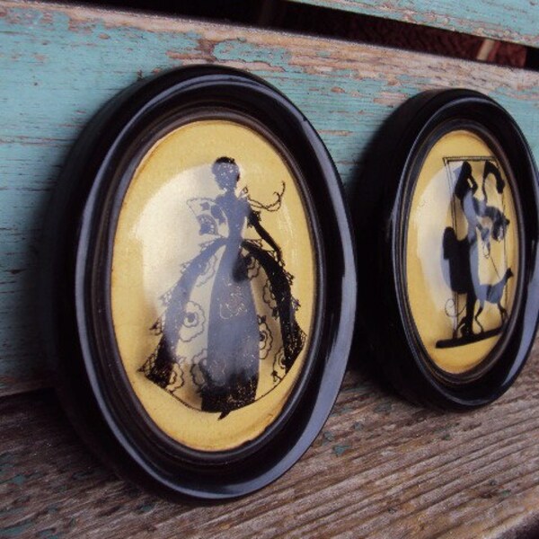 Vintage Reverse Painted Silhouette Pictures Bubble Convex Celluloid Oval Black Frames Miniature