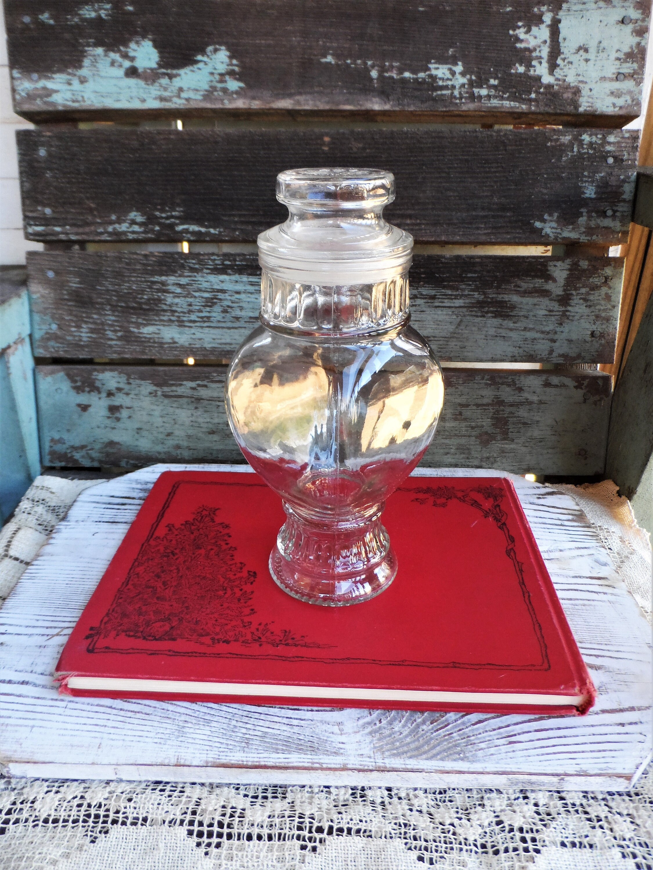 Apothecary Jar Large Glass Cookie Jar Canister Clear 7.75” Tall Vintage  Round