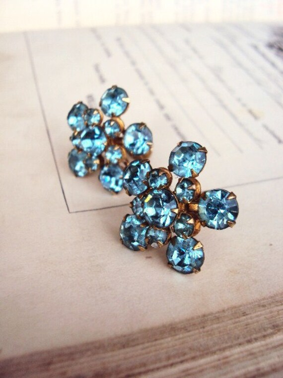 Puces D'oreilles Vintage En Or 18k Avec Spinelles Bleus Sertis Griffes - Occasion