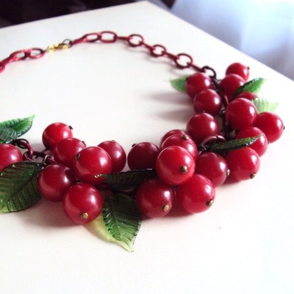 RESERVED....SALE Vintage 40s Bakelite Cherry Necklace ... Beautiful