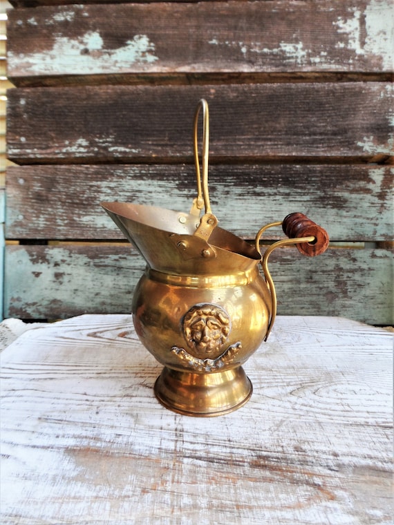 Antique Small Brass Pot Ash Coal Scuttle Bucket Lion Head Hardware