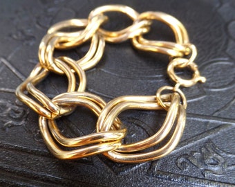 Vintage Starter Charm Bracelet Gold Double Link Chain Bracelet Large Spring Clasp Wide Statement Antique Gold Tone Mod 1960s Costume Jewelry