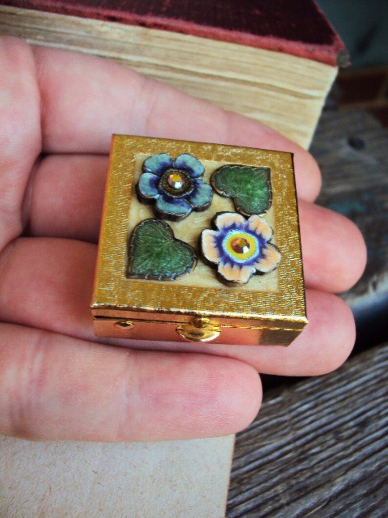 Vintage Pillbox Box Glass Works Studio LTD GWS Enamel Pansy Etsy