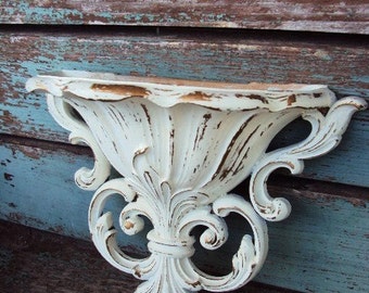 Vintage Shabby Chic Wall Pocket Vase Baroque Wall Hanging French Country Distressed Chippy Antique Off White Ornate Display