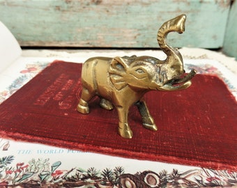 Vintage Brass Elephant Figurine Mod 1960s 60s Hollywood Regency Jungle Paperweight Collectible Statue Antique Brass Africa African Animal