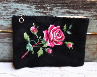 Vintage Needlepoint Clutch Makeup Bag Pink Roses Rose on Black Wood Needlework Mid Century Sewing Ring Pull Zipper