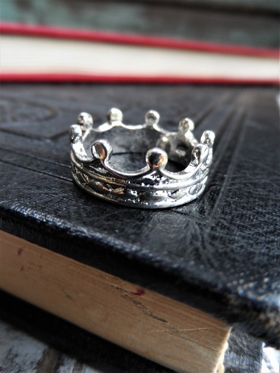 Vintage Silver Crown Ring Tiara Ring Silver Plate 